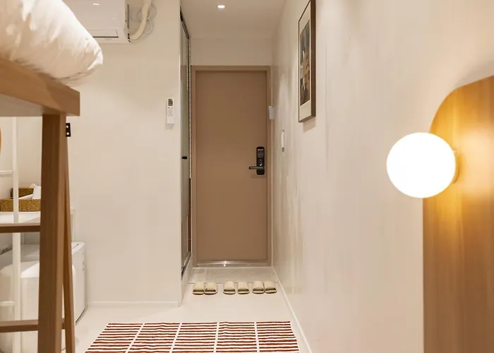 Slowon Hongdae Hotel