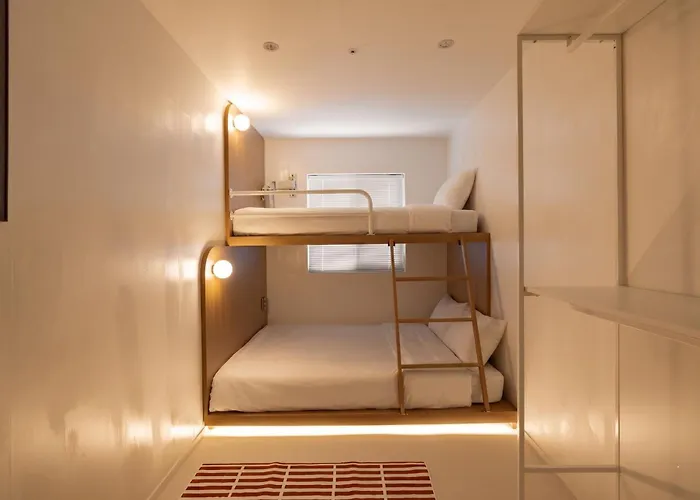 Slowon Hongdae Hotel *